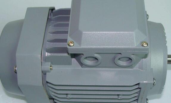 電機(jī)沒勁與電容有關(guān)嗎，討論電機(jī)運(yùn)行不順暢的原因